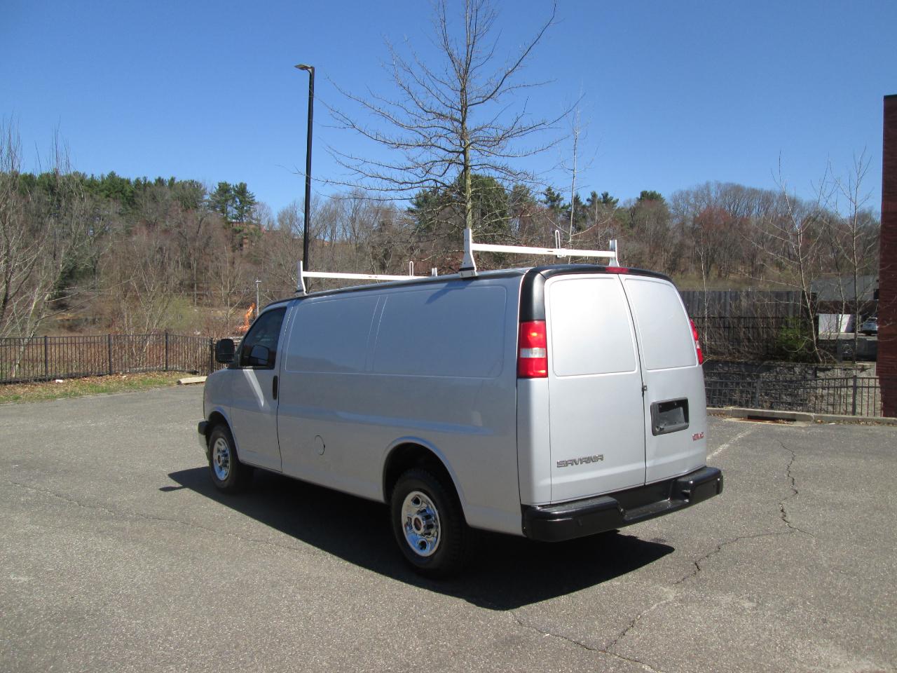 GMC Savana G2500 Cargo 2020