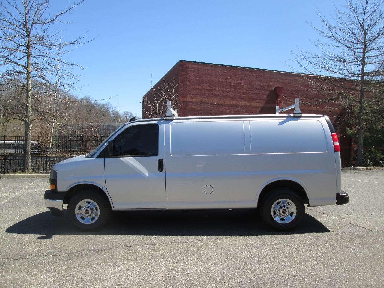 GMC Savana G2500 Cargo 2020