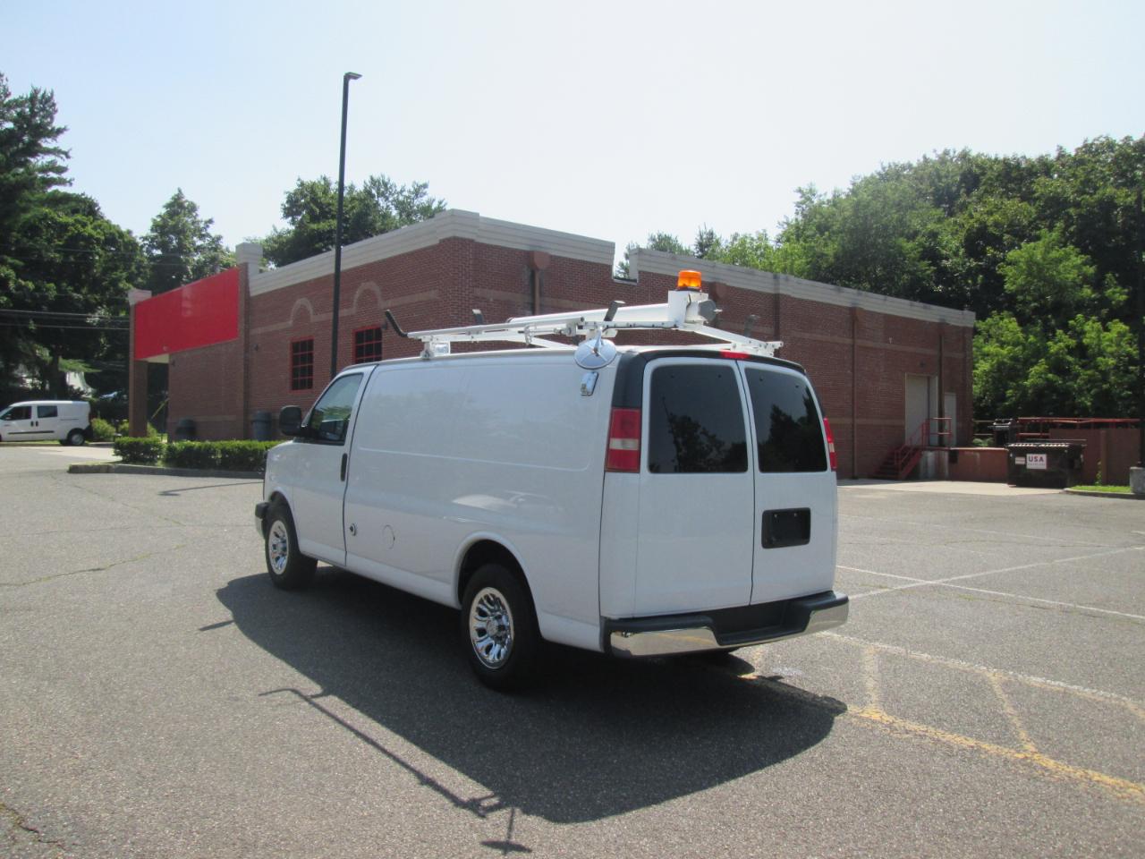Chevrolet Express 1500 Cargo 2014