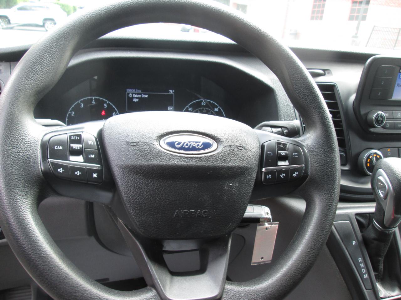 Ford Transit 250 Van Low Roof w/Sliding Pass. 130-in. WB 2021
