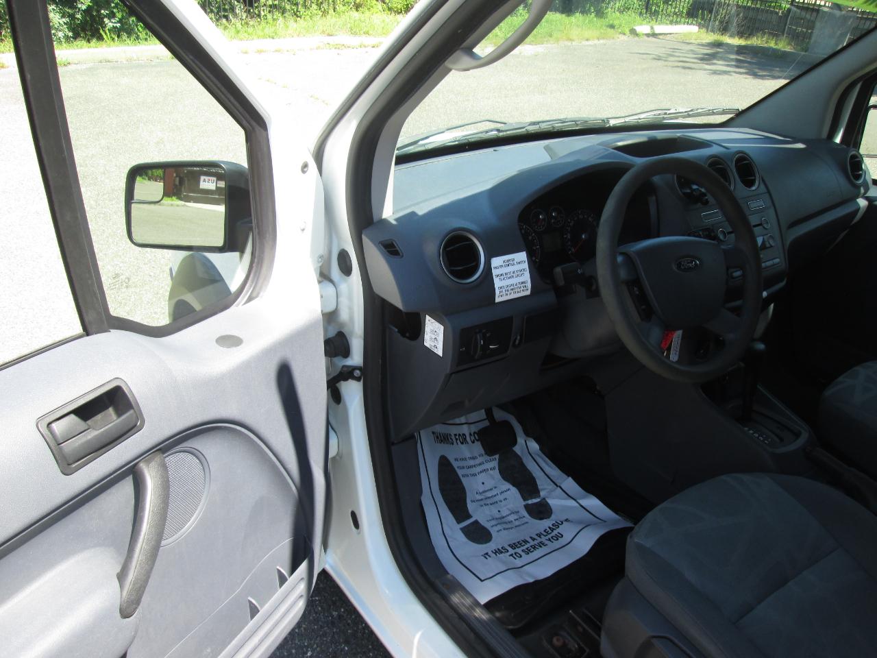Ford Transit Connect XLT with Rear Door Glass 2013