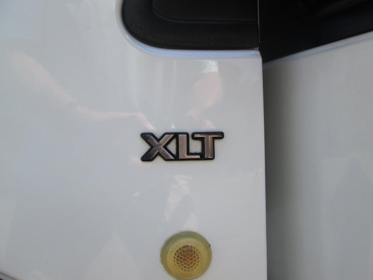 Ford Transit Connect XLT with Rear Door Glass 2013