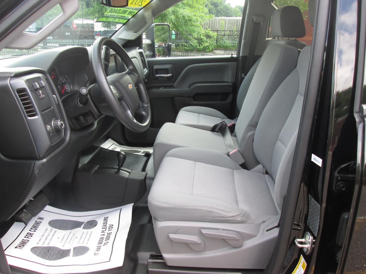 Chevrolet Silverado 3500HD Work Truck Crew Cab 4WD 2017