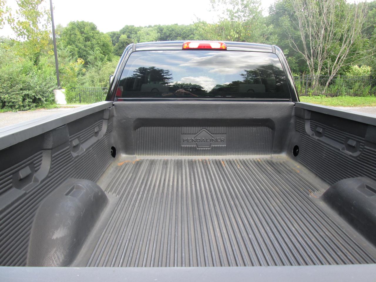 Chevrolet Silverado 3500HD Work Truck Crew Cab 4WD 2017