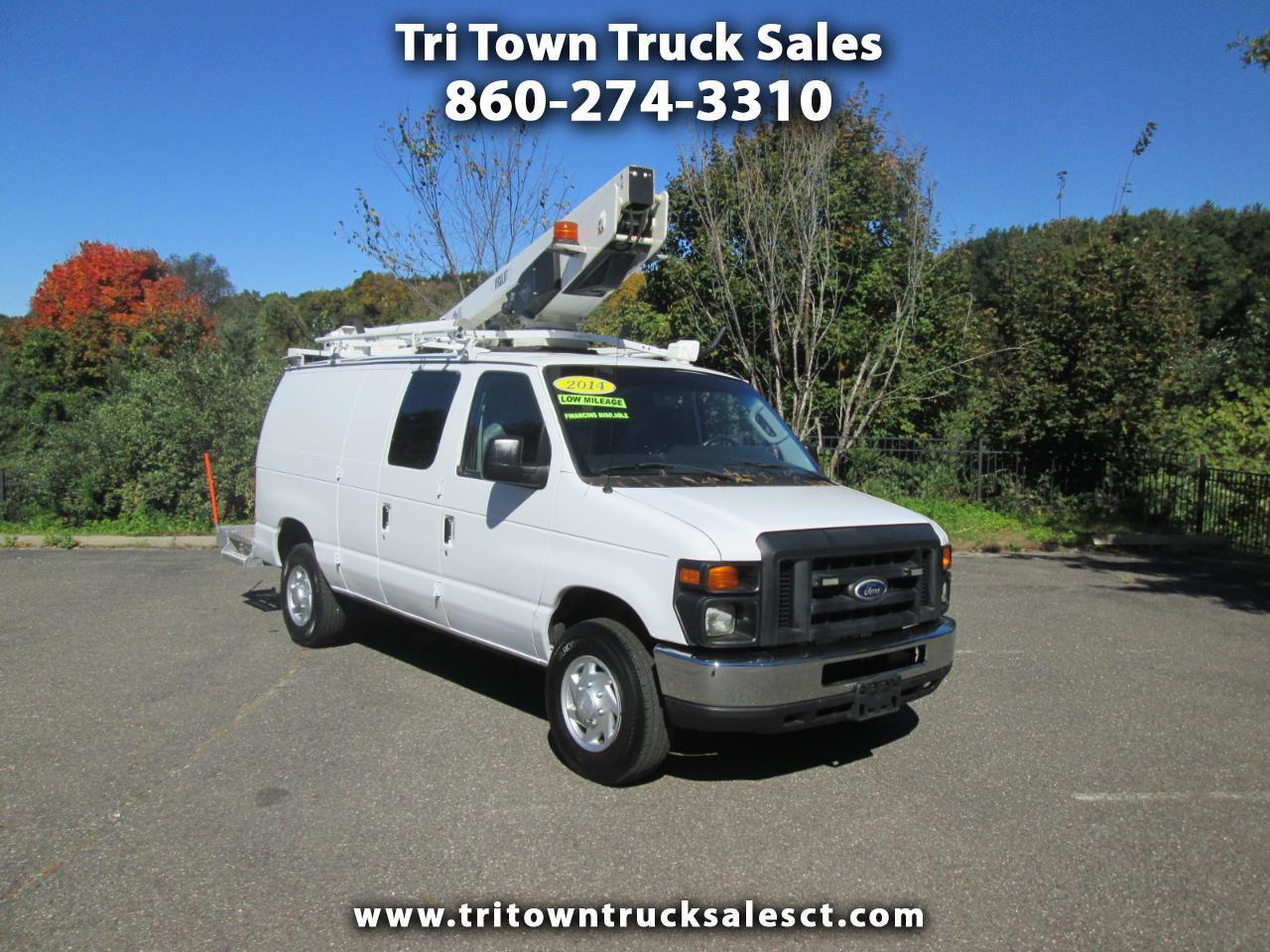 Ford Econoline E-350 Super Duty 2014