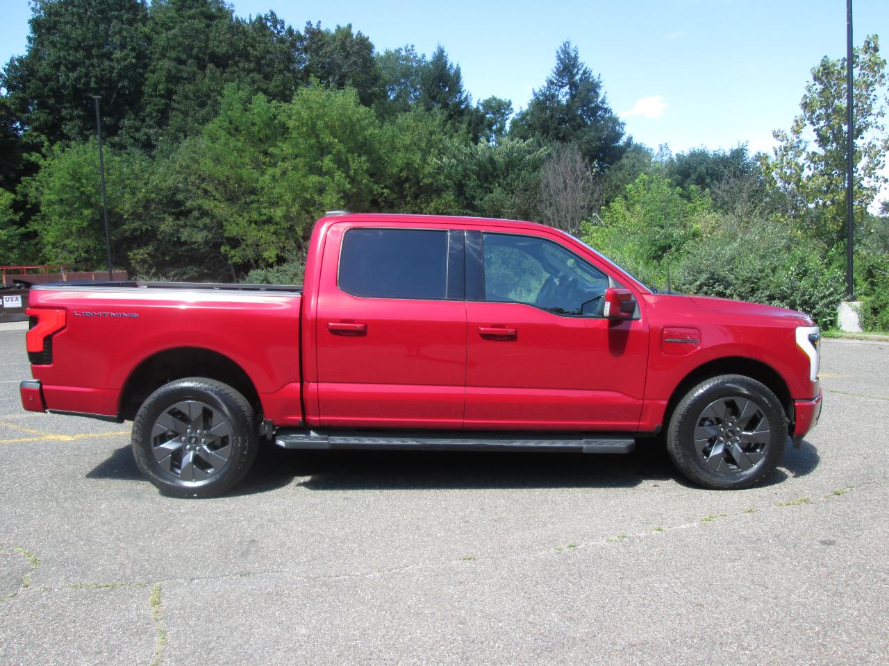 Ford F-150 Lightning Lariat 2022