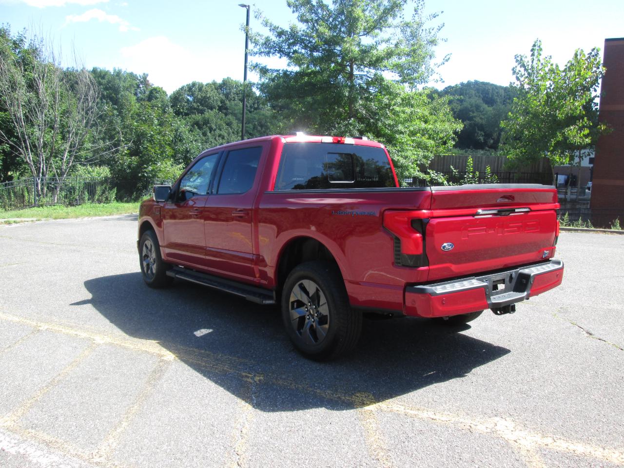 Ford F-150 Lightning Lariat 2022