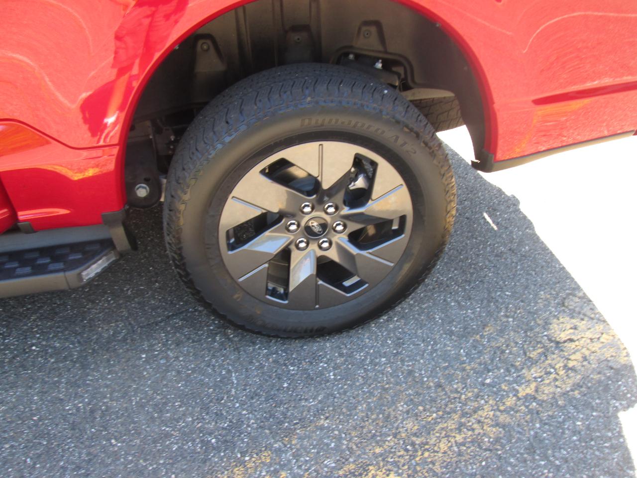 Ford F-150 Lightning Lariat 2022