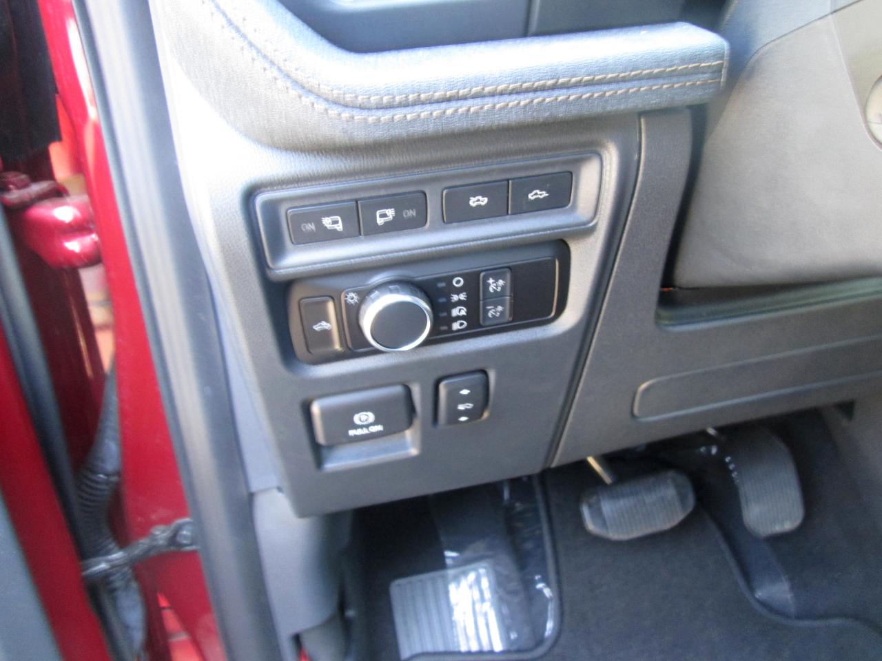 Ford F-150 Lightning Lariat 2022