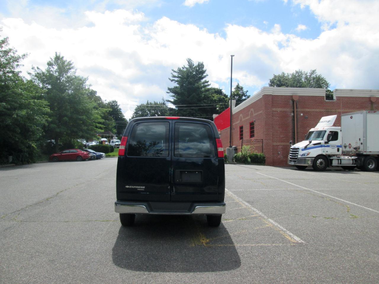 Chevrolet Express 2500 Cargo 2014