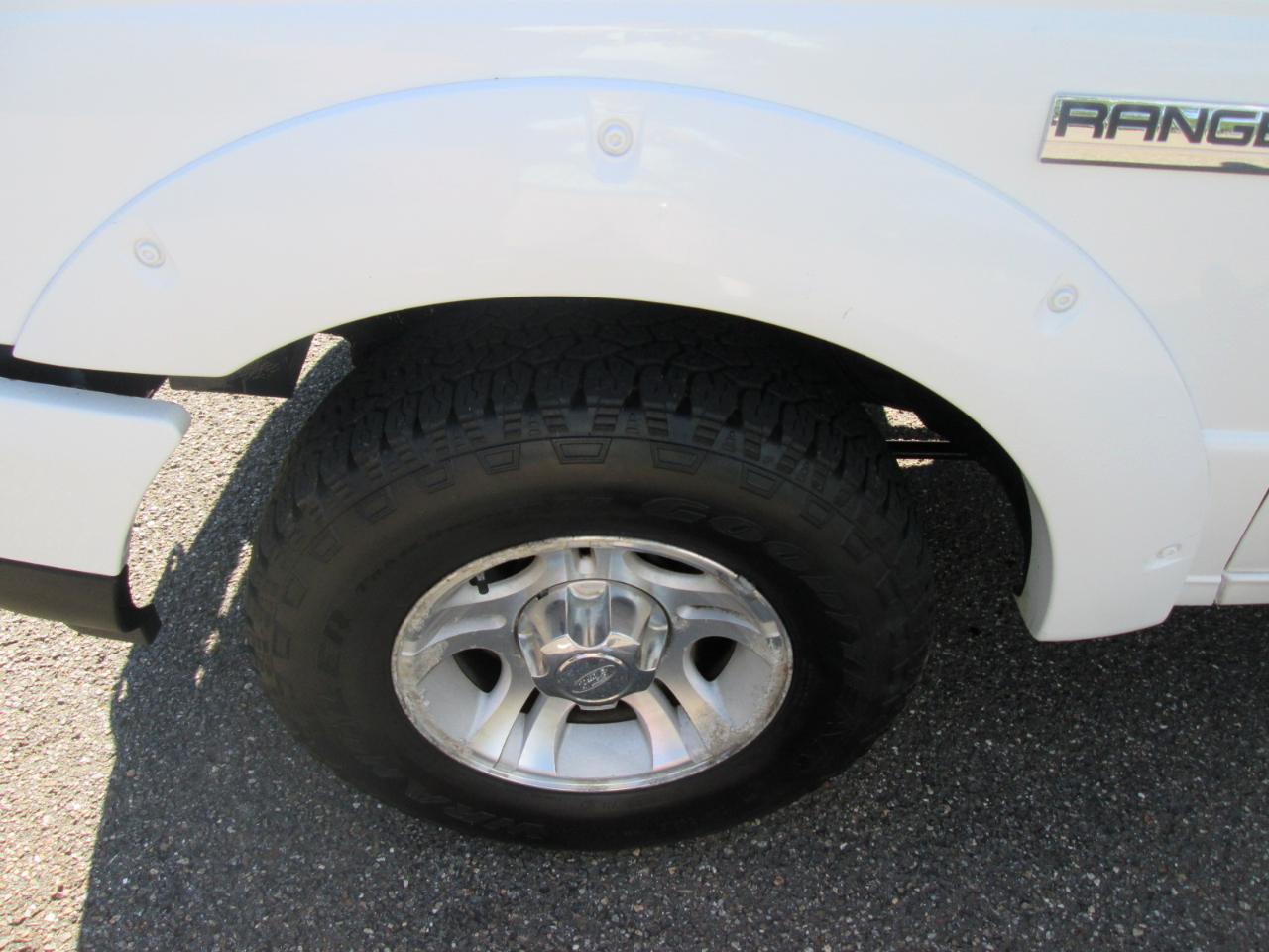 Ford Ranger Sport SuperCab 4-Door 2WD 2009