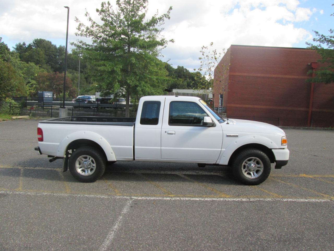 Ford Ranger Sport SuperCab 4-Door 2WD 2009