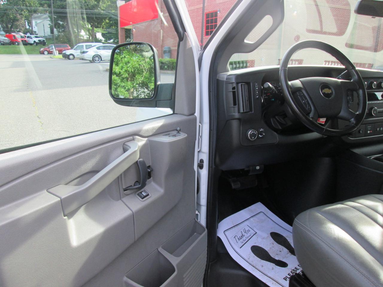 Chevrolet Express 2500 Cargo 2020