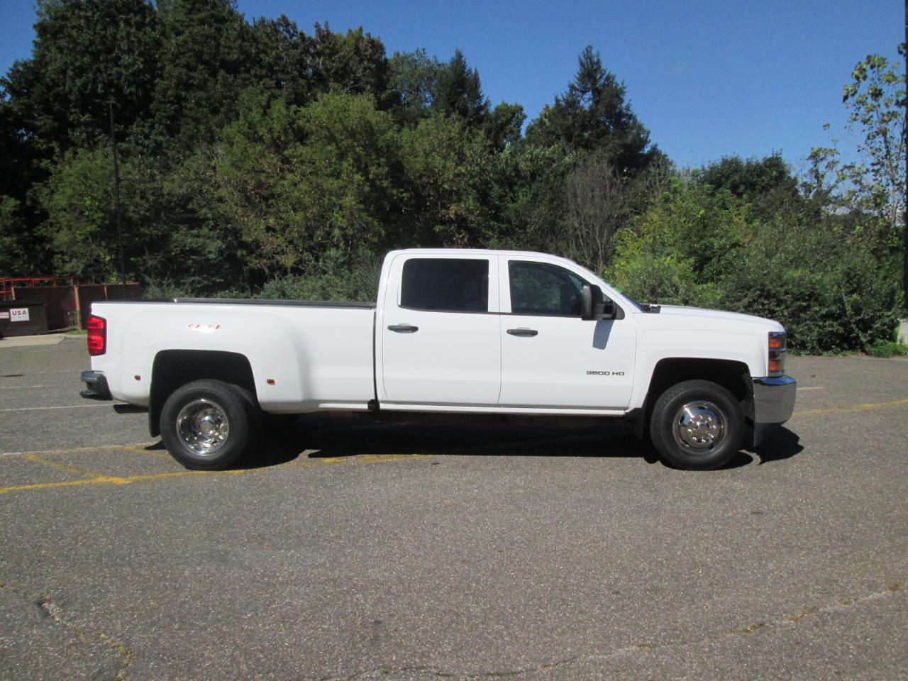 Chevrolet Silverado 3500HD Work Truck Crew Cab 4WD 2016