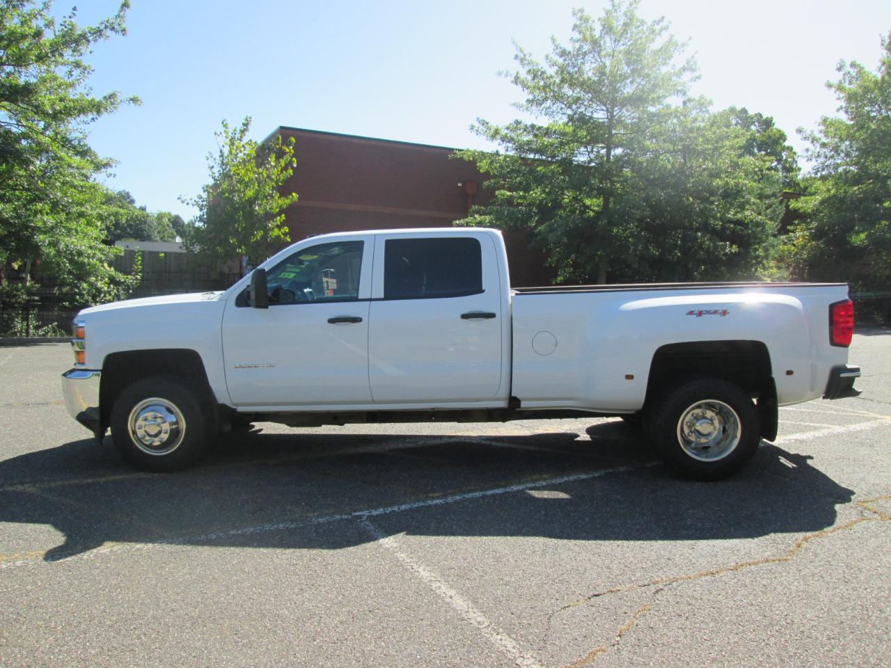 Chevrolet Silverado 3500HD Work Truck Crew Cab 4WD 2016