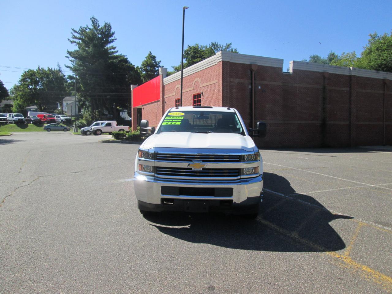 Chevrolet Silverado 3500HD Work Truck Crew Cab 4WD 2016