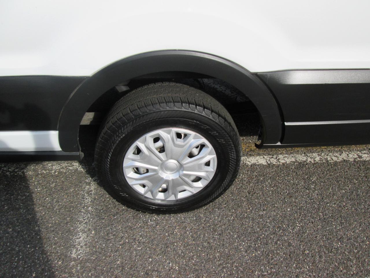 Ford Transit 350 Van High Roof w/Sliding Pass. 148-in. WB EL 2019