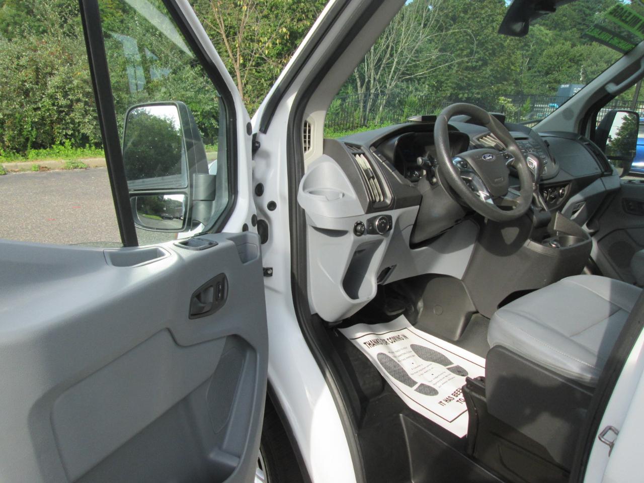 Ford Transit 350 Van High Roof w/Sliding Pass. 148-in. WB EL 2019