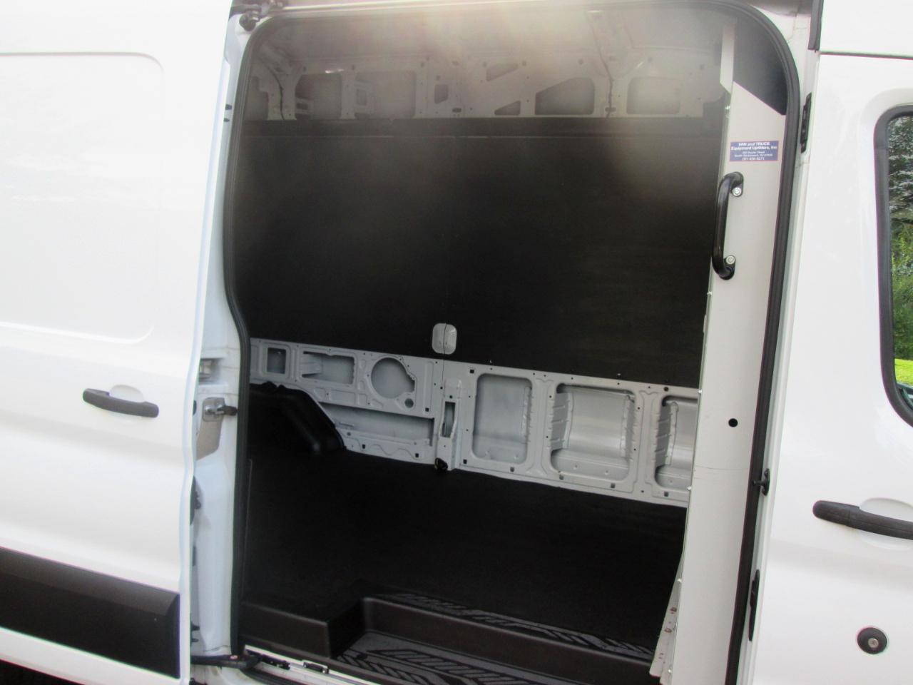 Ford Transit 350 Van High Roof w/Sliding Pass. 148-in. WB EL 2019