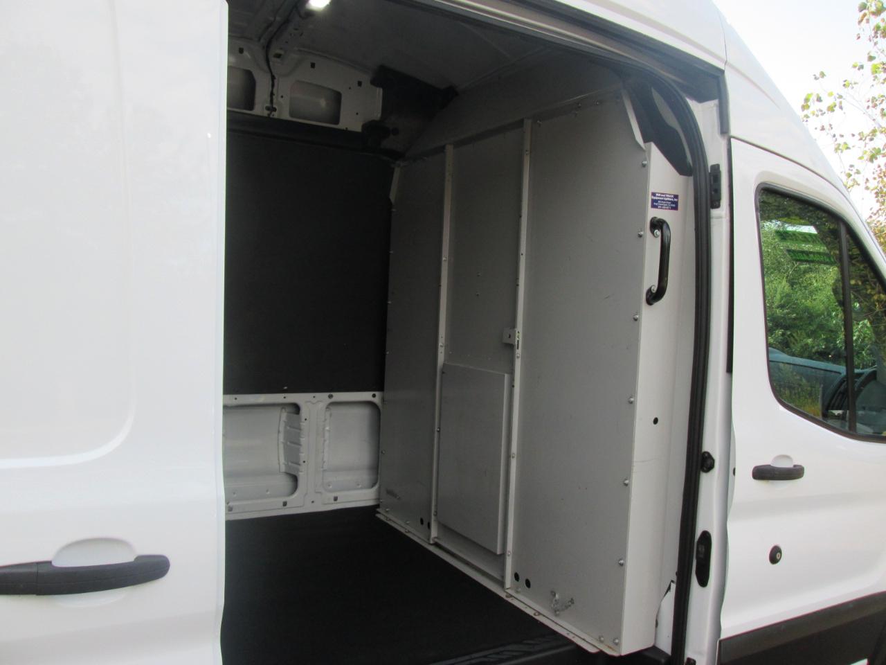 Ford Transit 350 Van High Roof w/Sliding Pass. 148-in. WB EL 2019