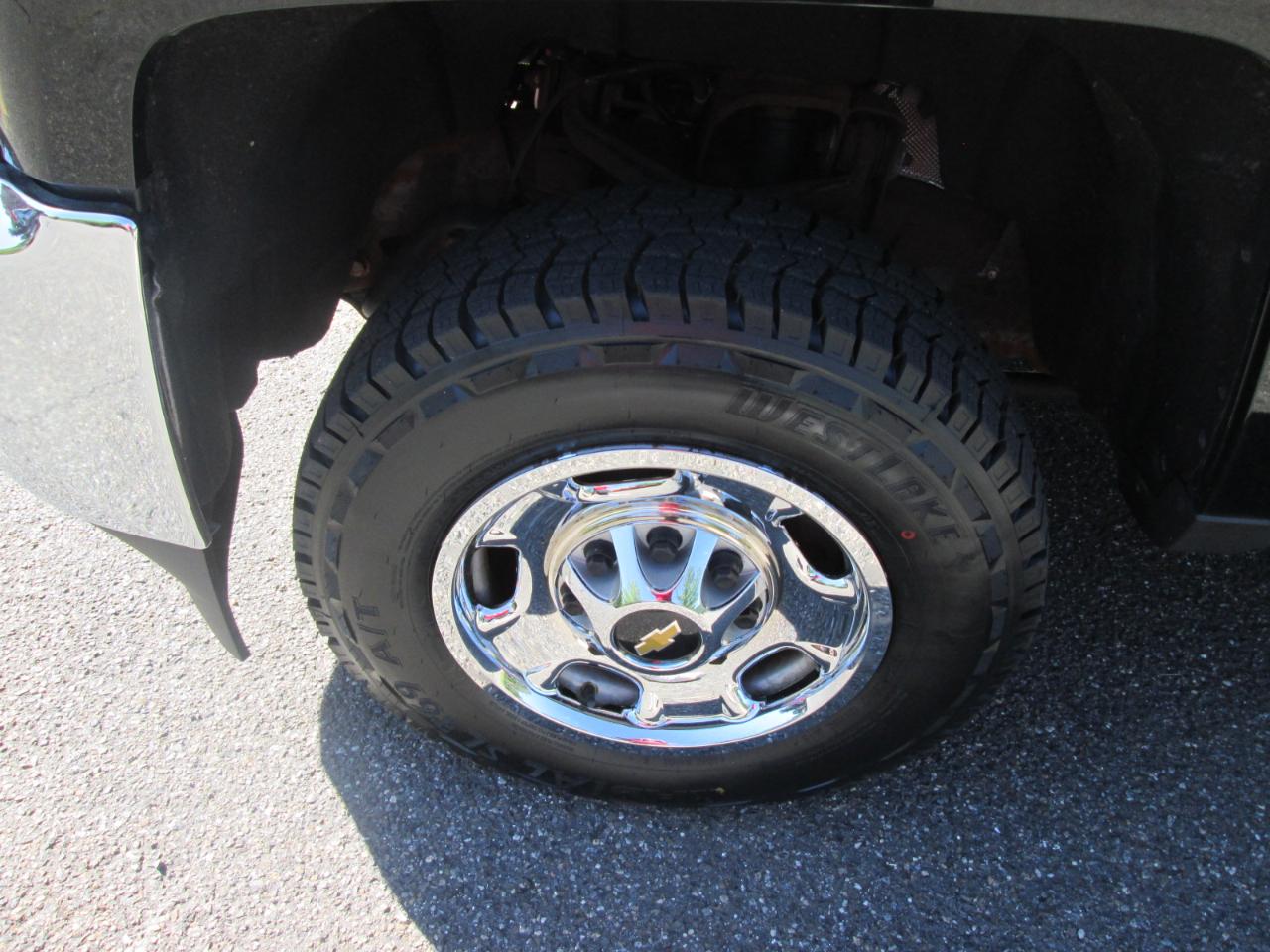Chevrolet Silverado 2500HD Work Truck Crew Cab Long Box 4WD 2018