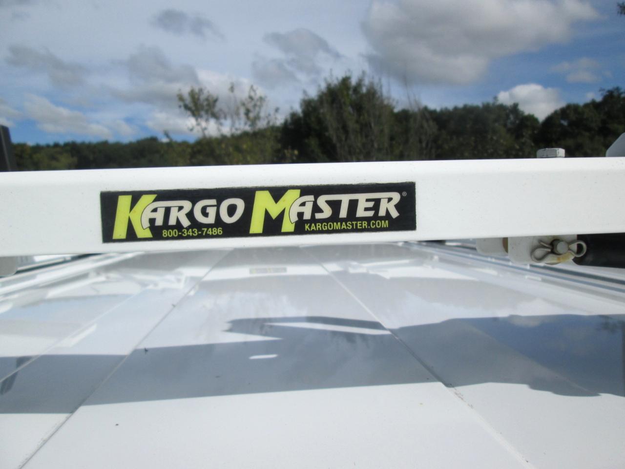 Ford Transit 250 Van Low Roof w/Sliding Pass. 130-in. WB 2020