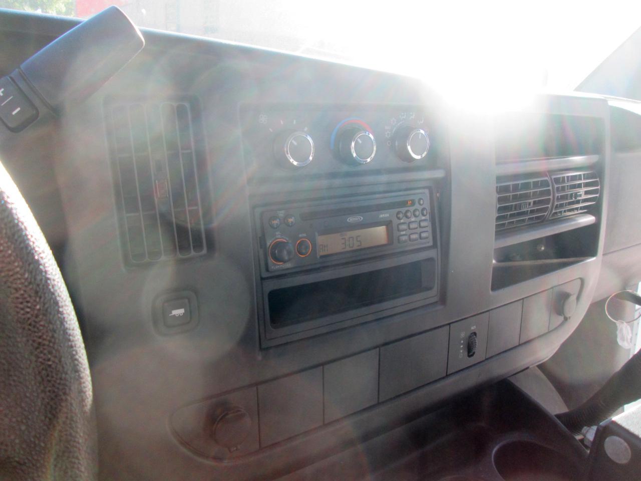 Chevrolet Express G3500 2011
