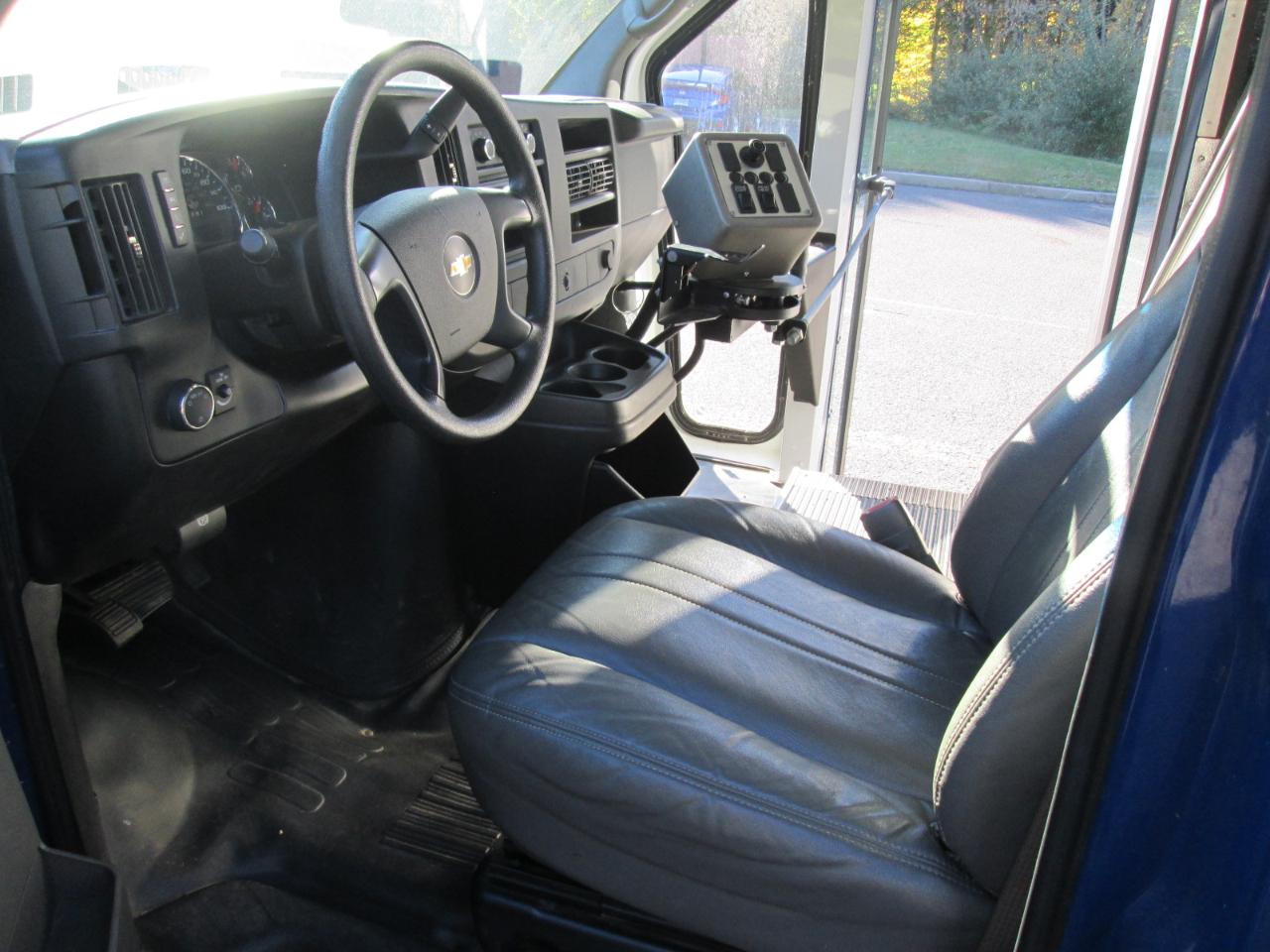 Chevrolet Express G3500 2011