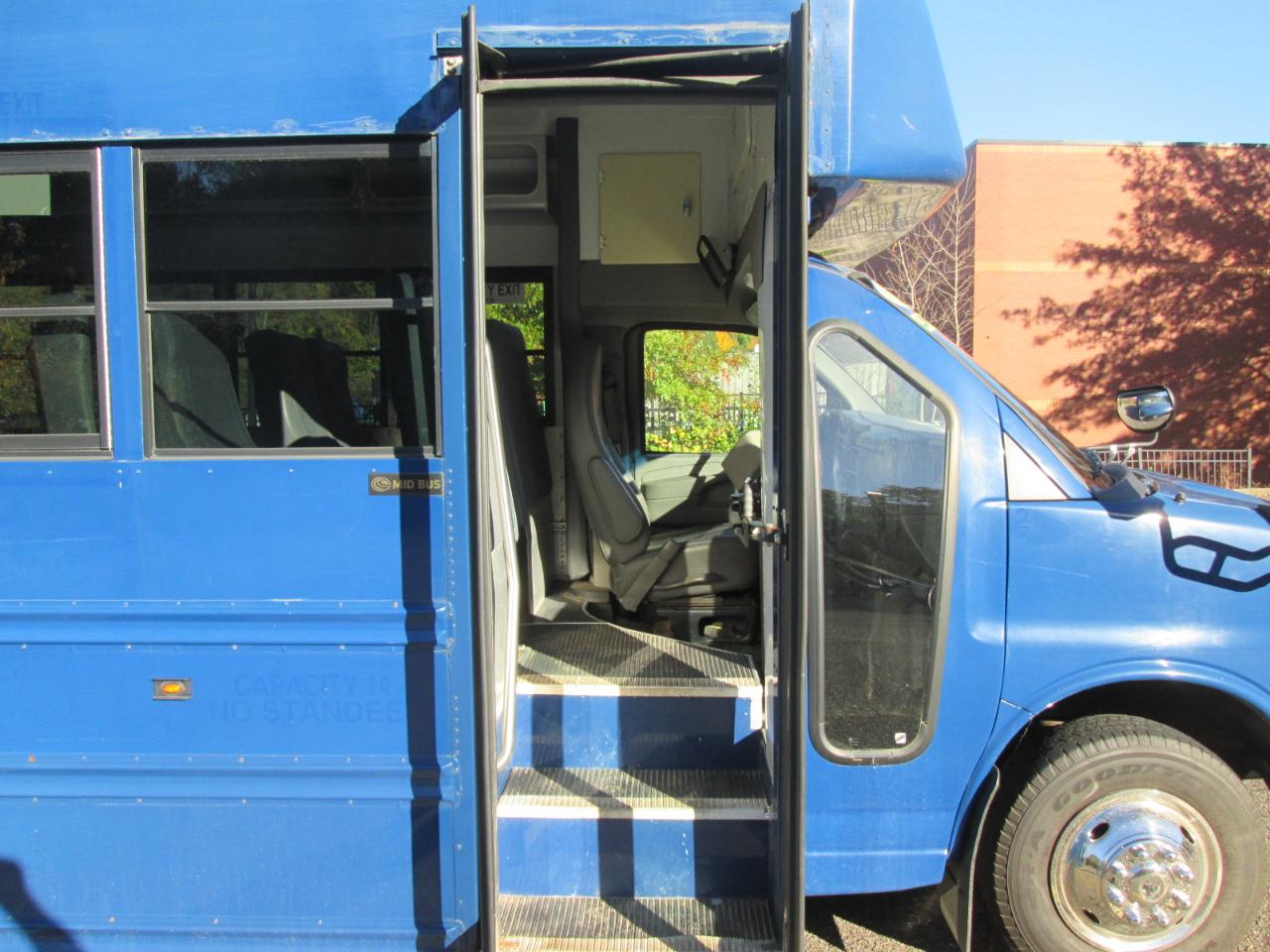 Chevrolet Express G3500 2011