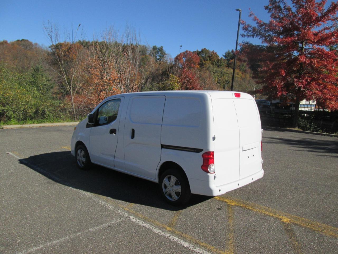 Nissan NV200 SV 2021