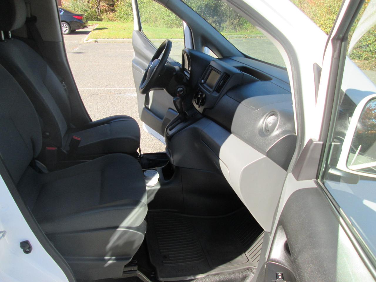 Nissan NV200 SV 2021
