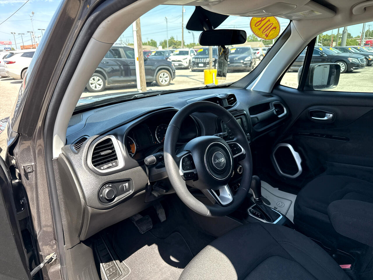 2018 Jeep Renegade Latitude photo 7