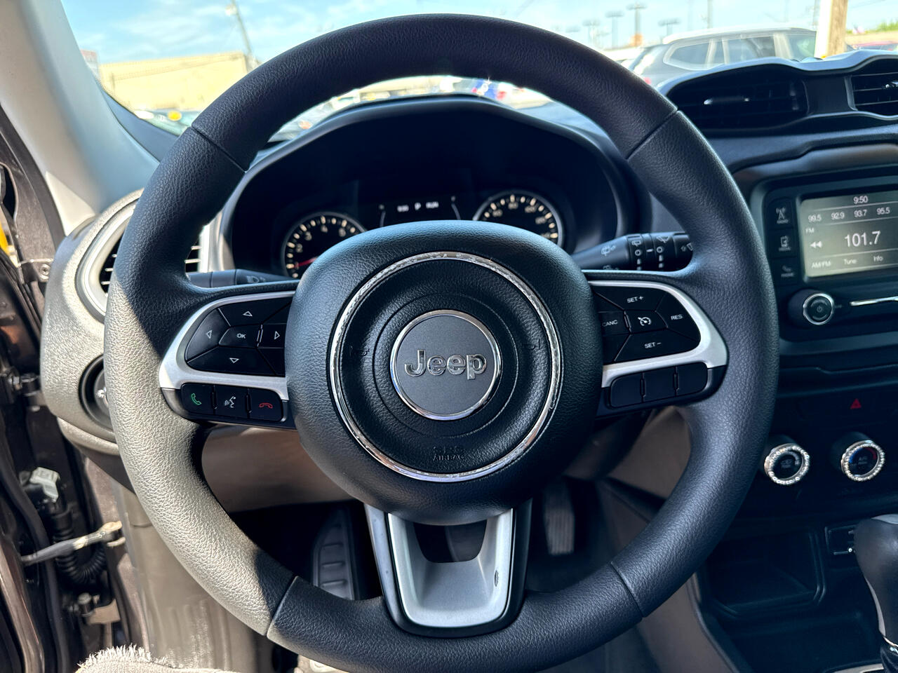 2018 Jeep Renegade Latitude photo 13