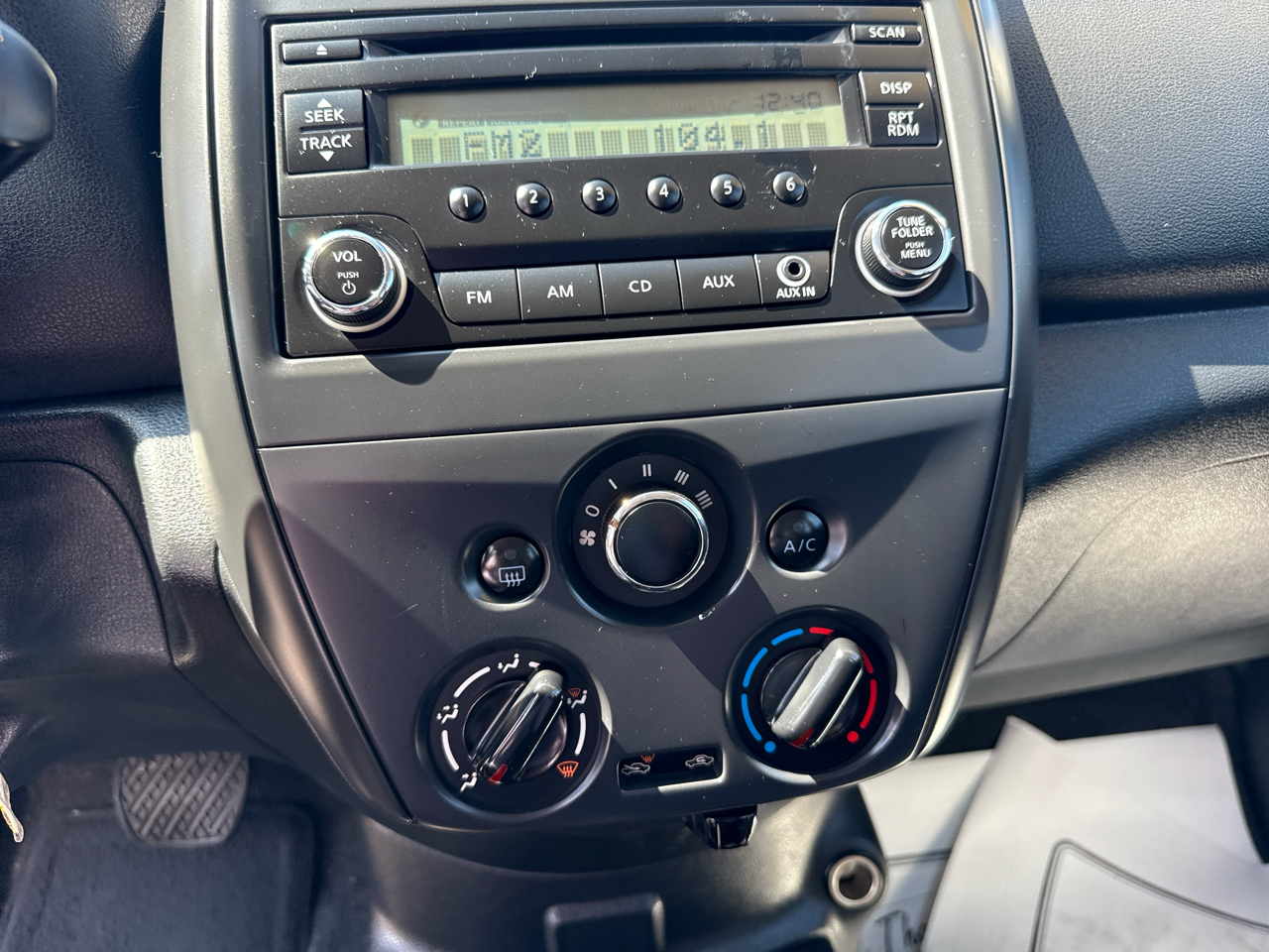 2017 Nissan Versa 1.6 Sedan photo 13