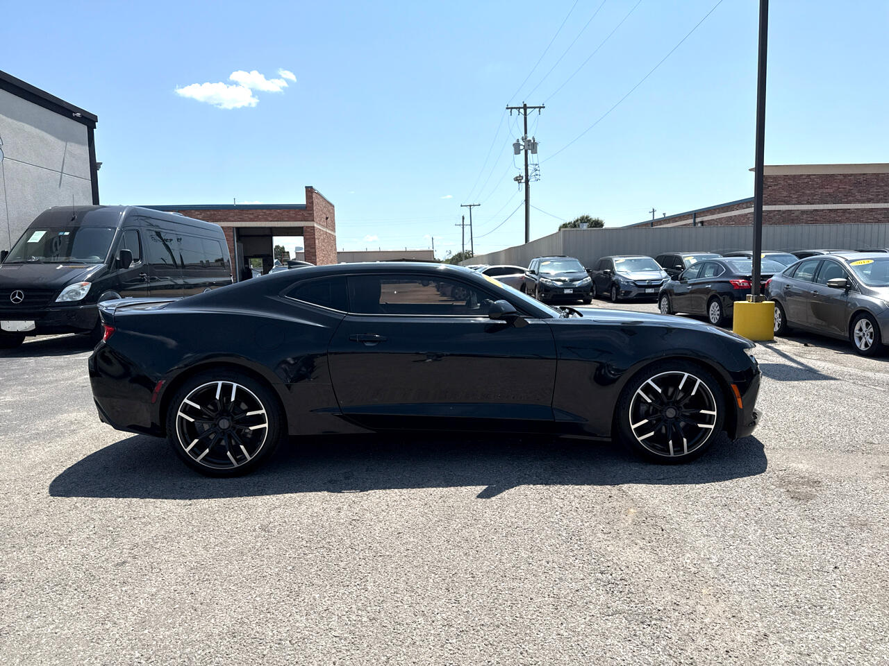 2016 Chevrolet Camaro 1LT Coupe photo 5