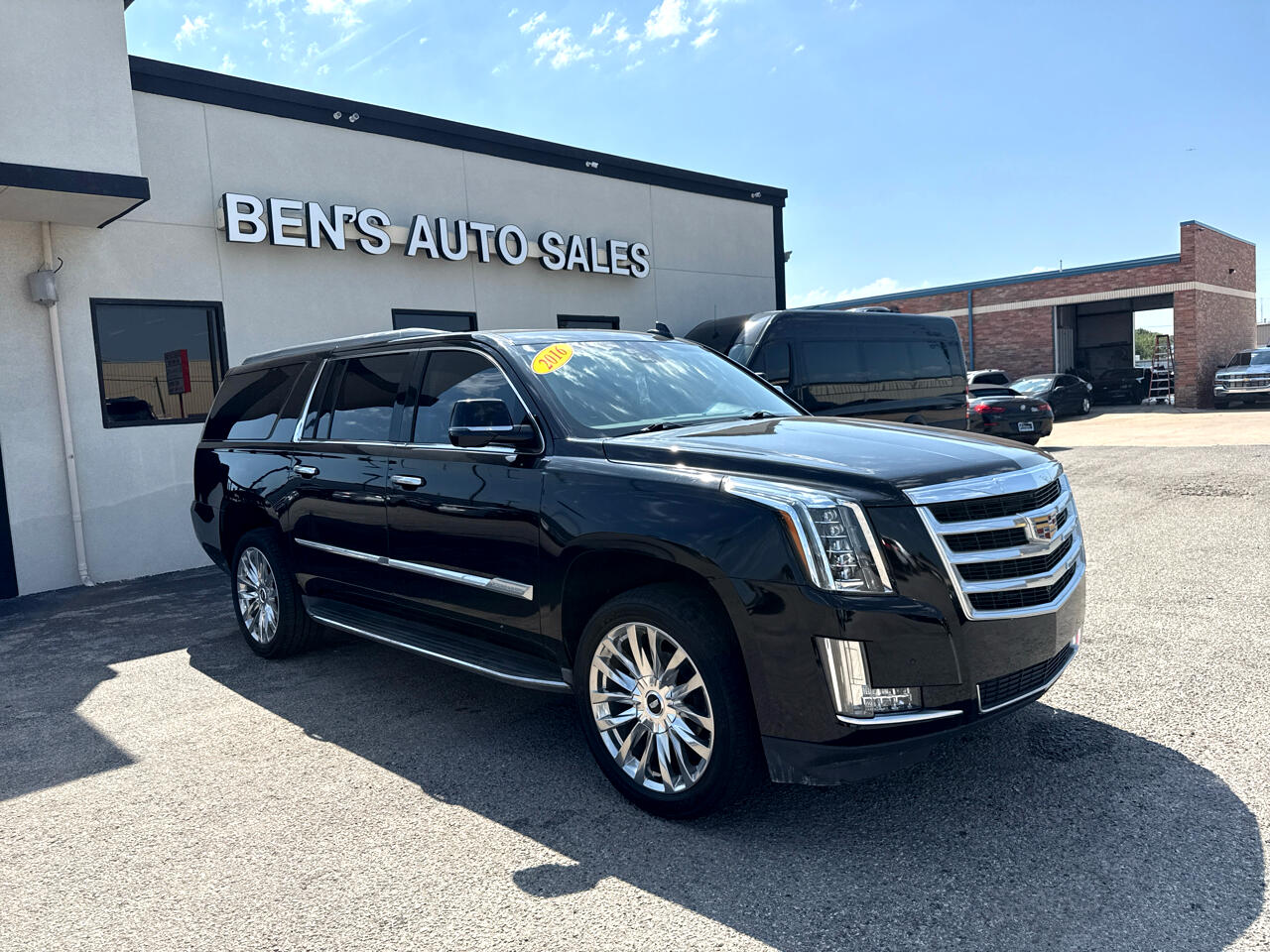 2016 Cadillac Escalade ESV Luxury photo 4