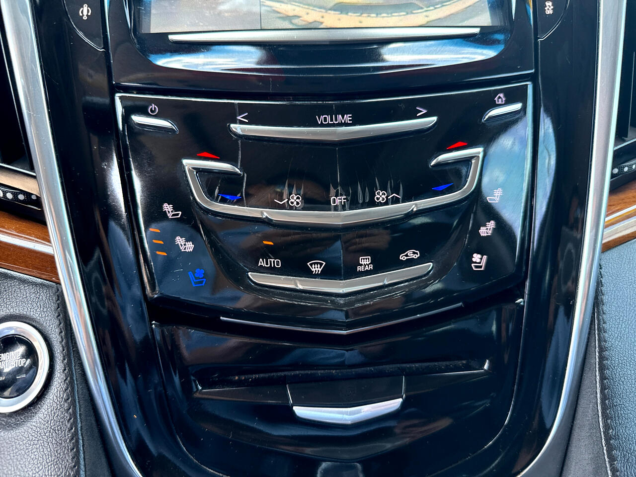 2016 Cadillac Escalade ESV Luxury photo 26