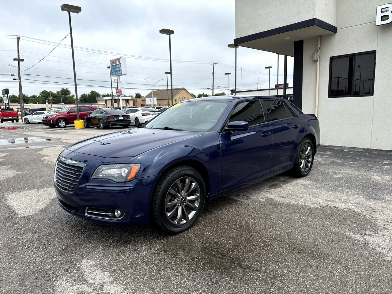 2014 Chrysler 300 S photo 2