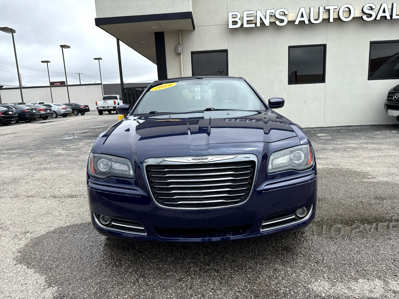 2014 Chrysler 300 S photo 3