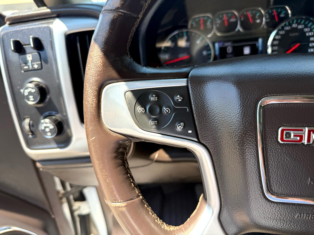 2017 Gmc Sierra 1500 SLT photo 17