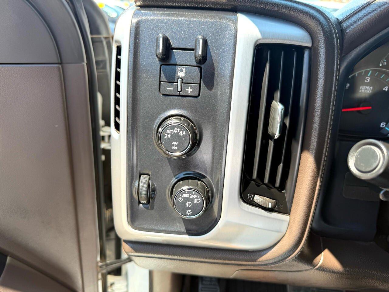 2017 Gmc Sierra 1500 SLT photo 24