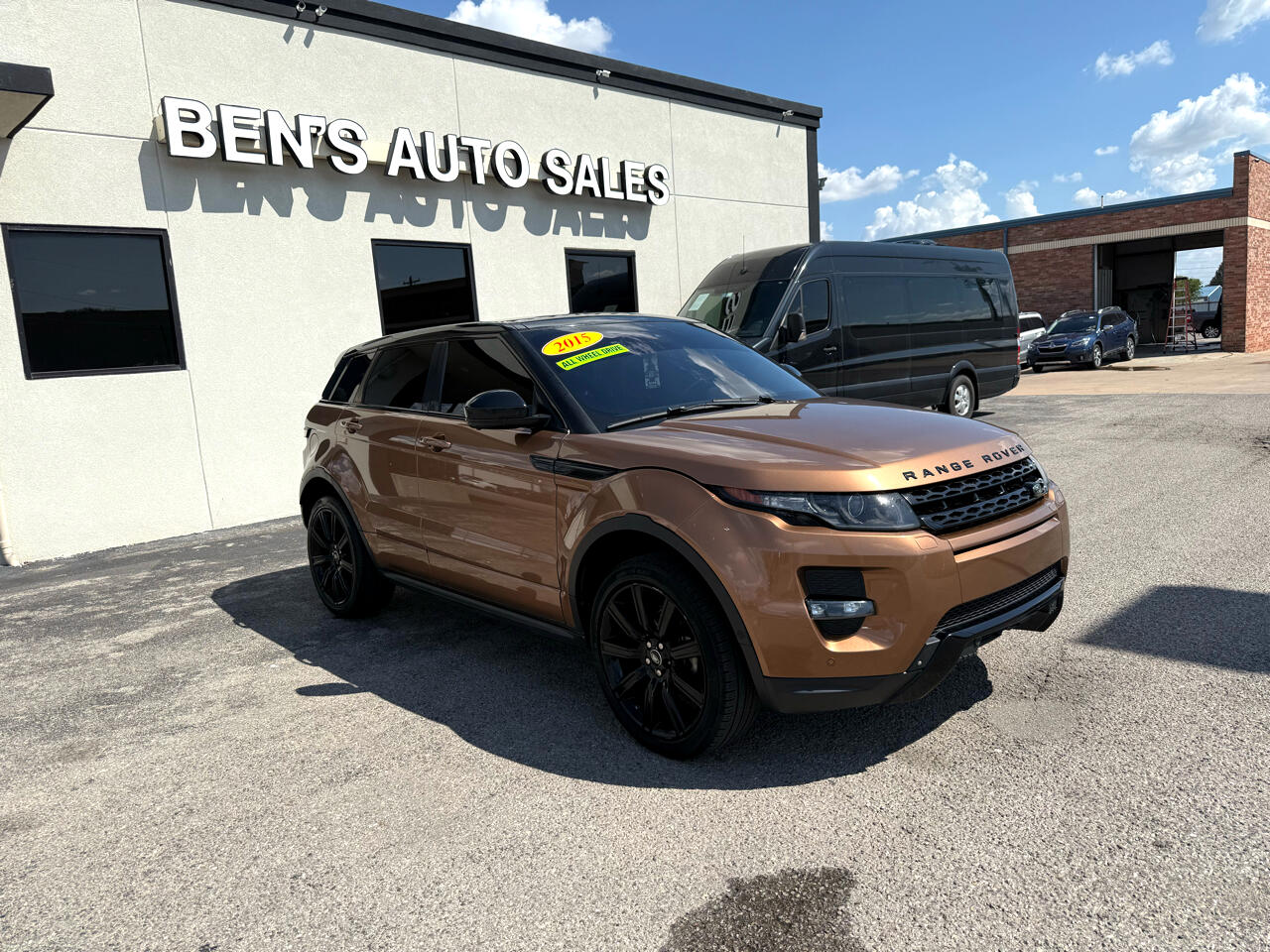 2015 Land Rover Range Rover Evoque Dynamic Premium photo 3
