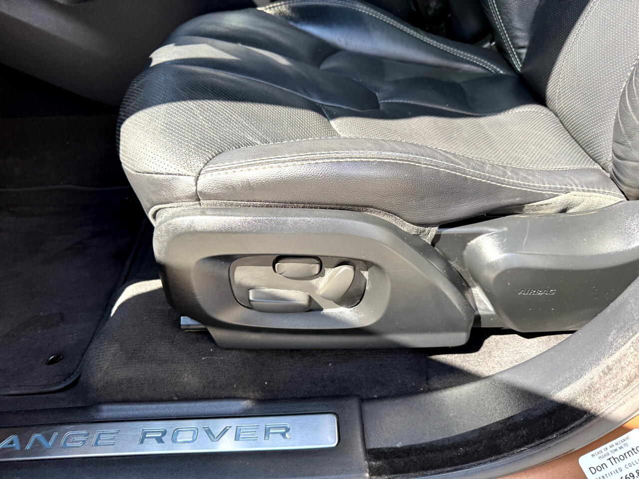 2015 Land Rover Range Rover Evoque Dynamic Premium photo 11