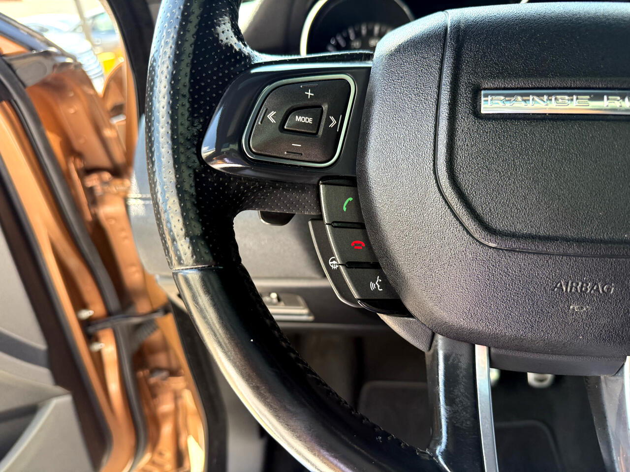 2015 Land Rover Range Rover Evoque Dynamic Premium photo 17