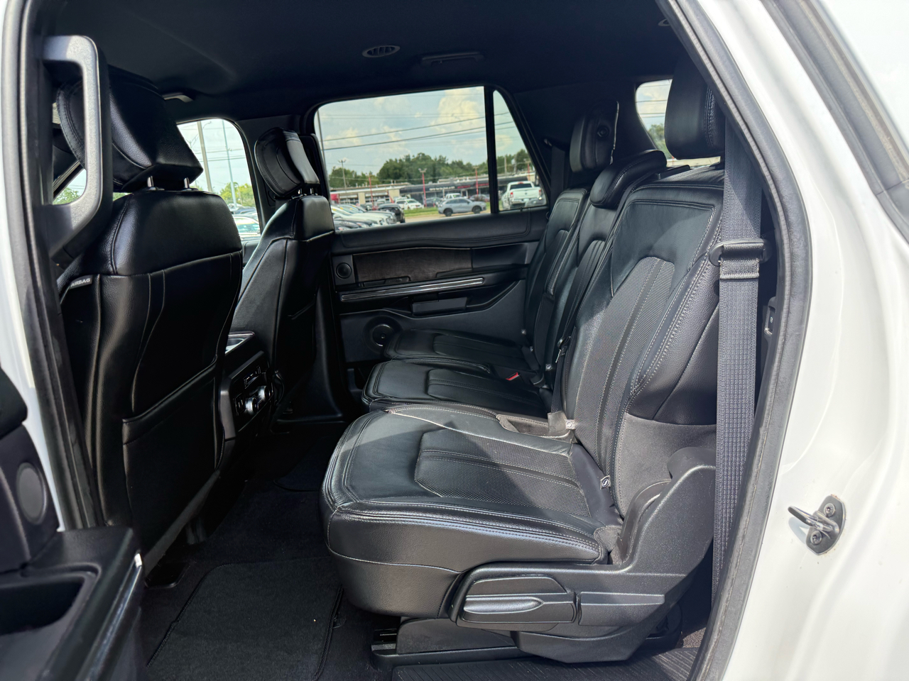 2019 Ford Expedition MAX Limited photo 10