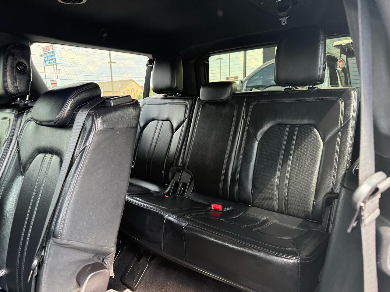 2019 Ford Expedition MAX Limited photo 12