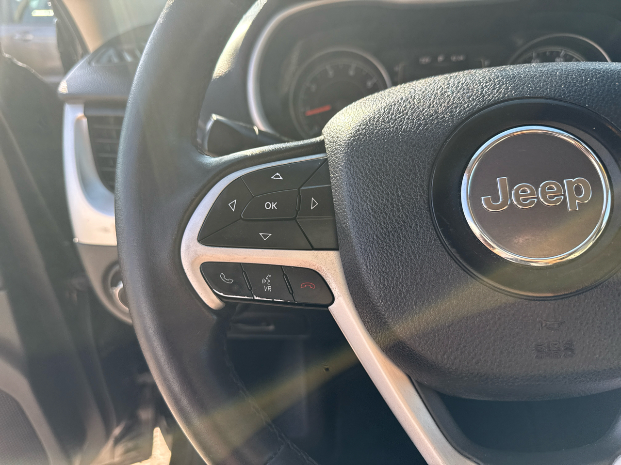 2015 Jeep Cherokee Latitude photo 17