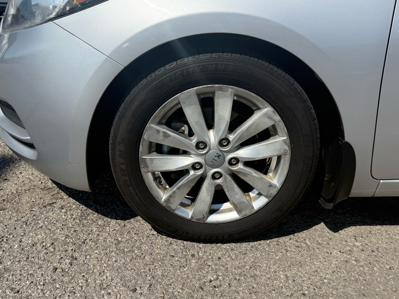 2016 Kia Forte EX photo 23