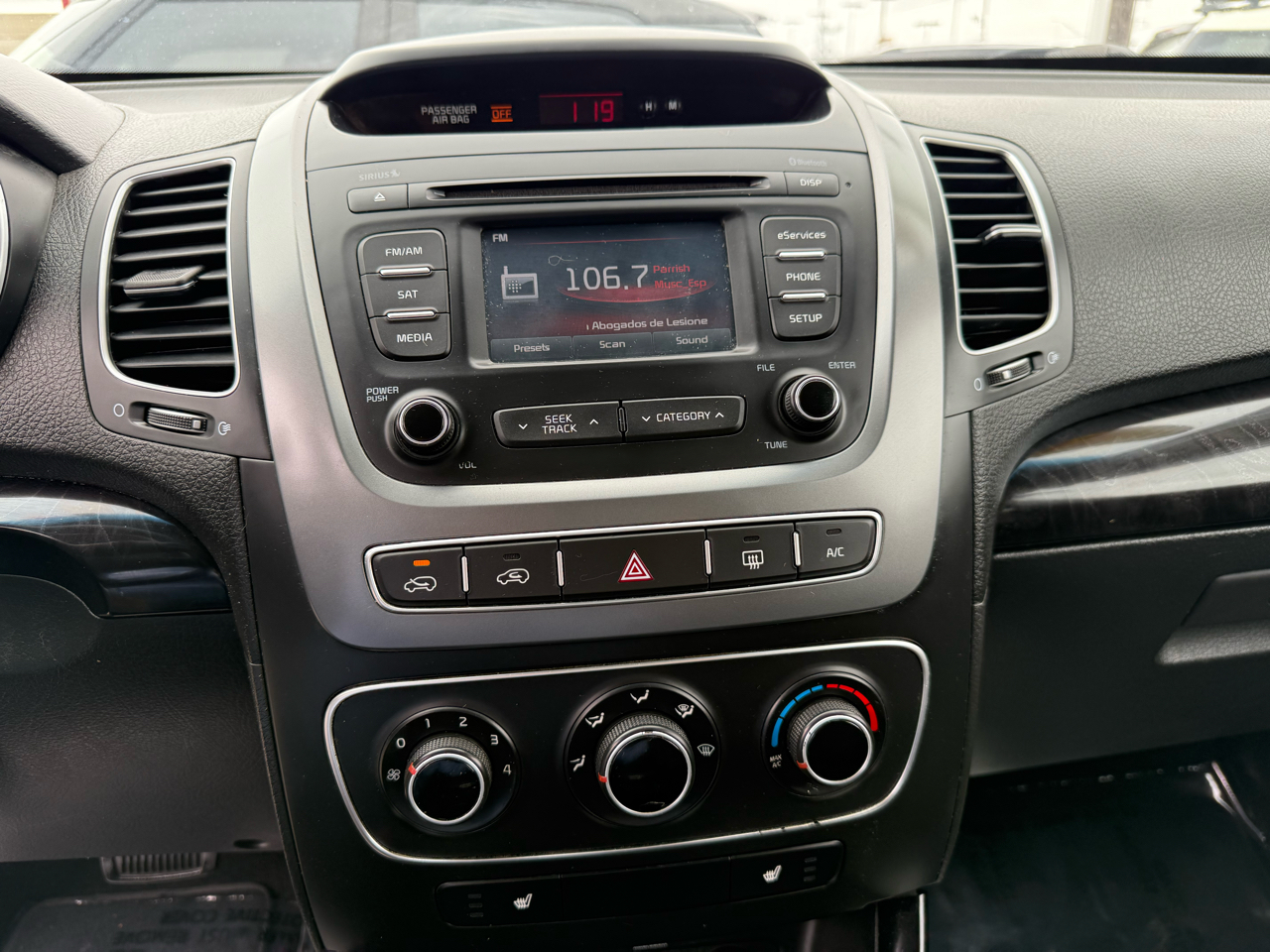 2015 Kia Sorento LX photo 17