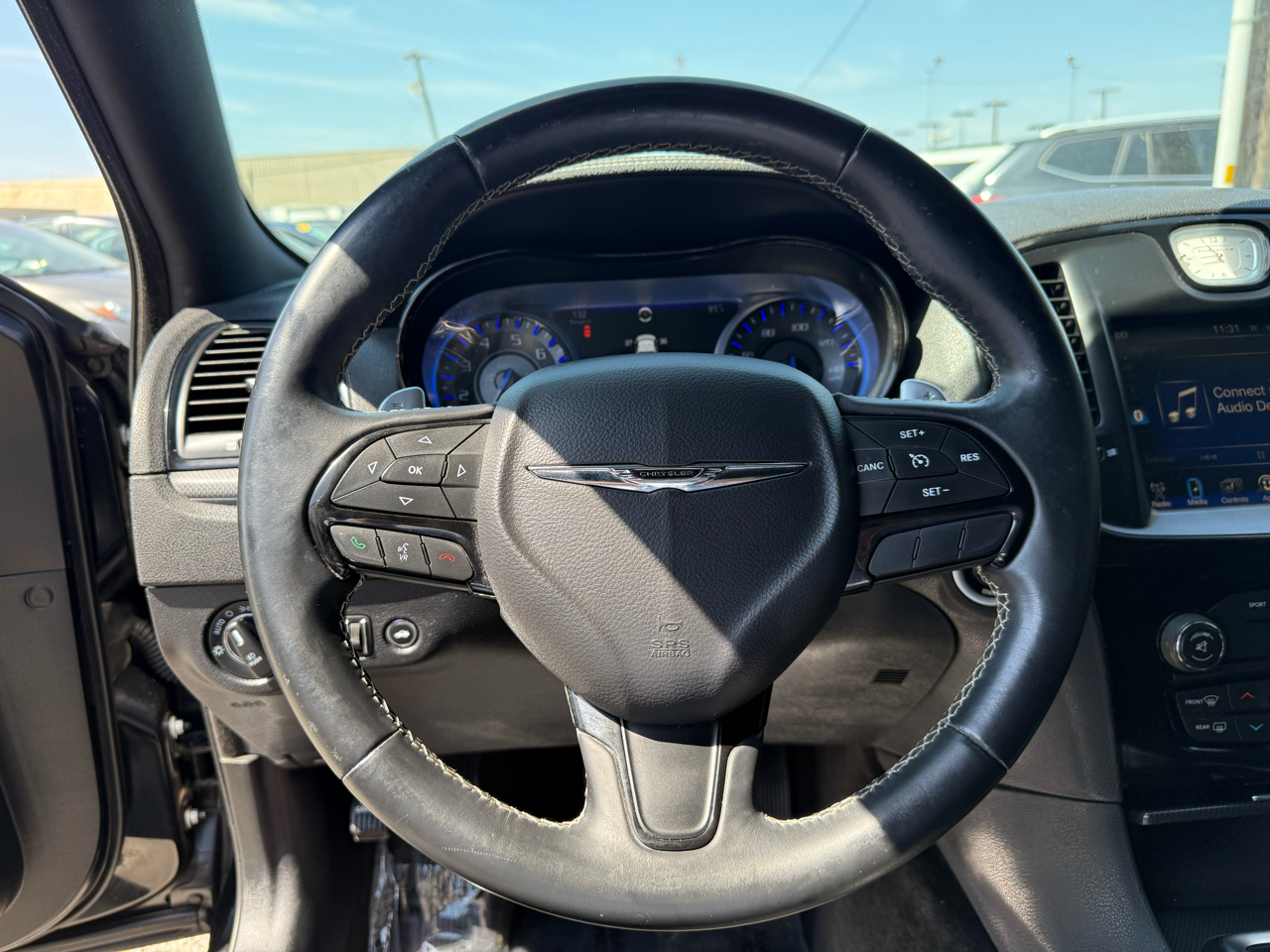 2016 Chrysler 300 S photo 16